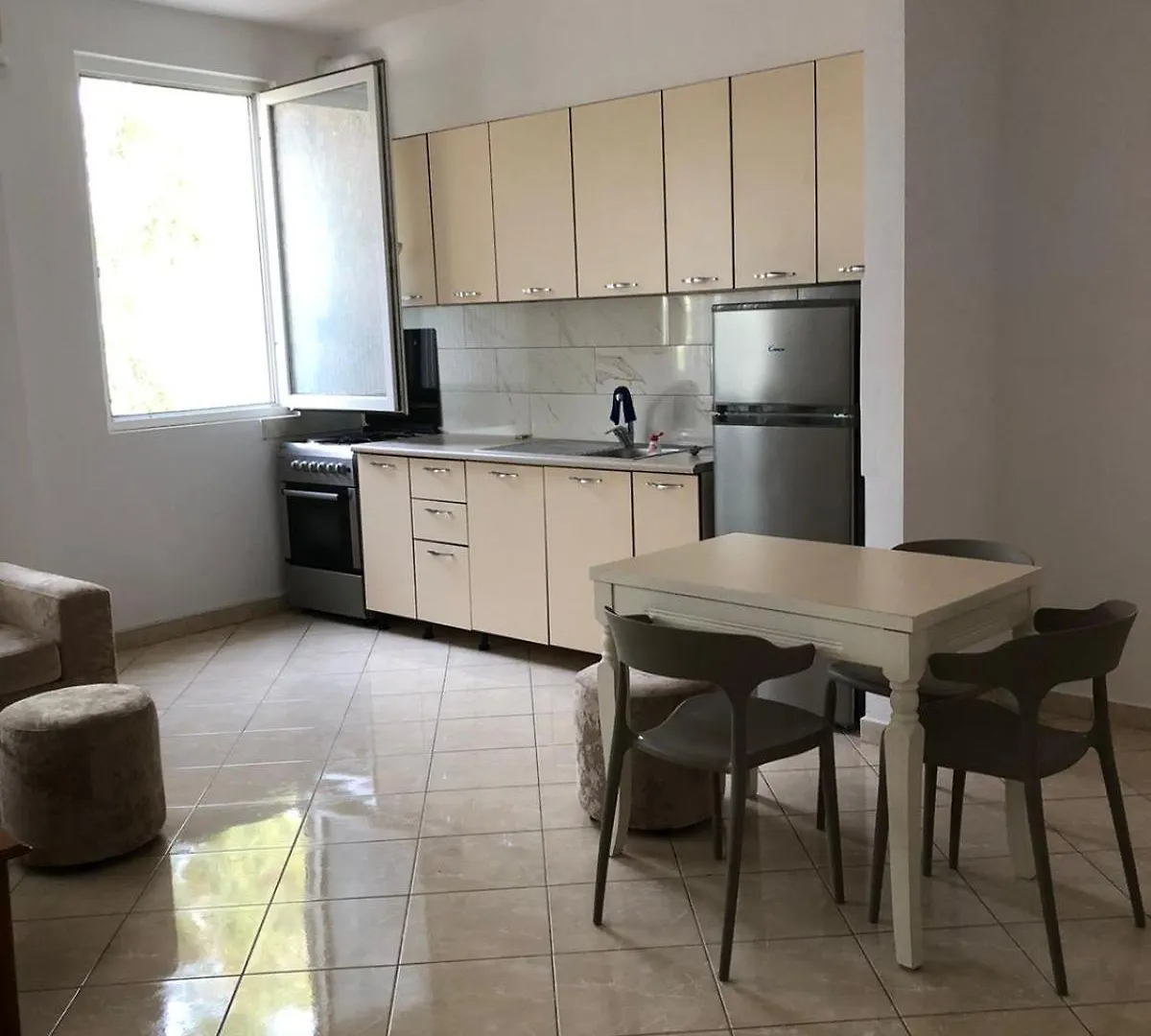 Ardi Apartment Vlore